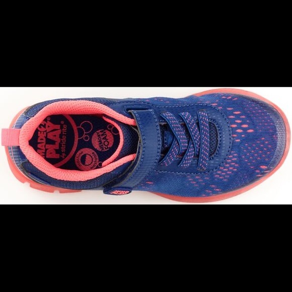 Stride Rite - Made 2 Play Runners - Picture 4 of 6